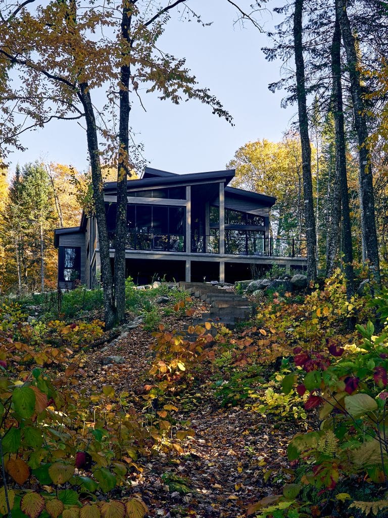 chalet en foret - poutres et poteaux -evolution A